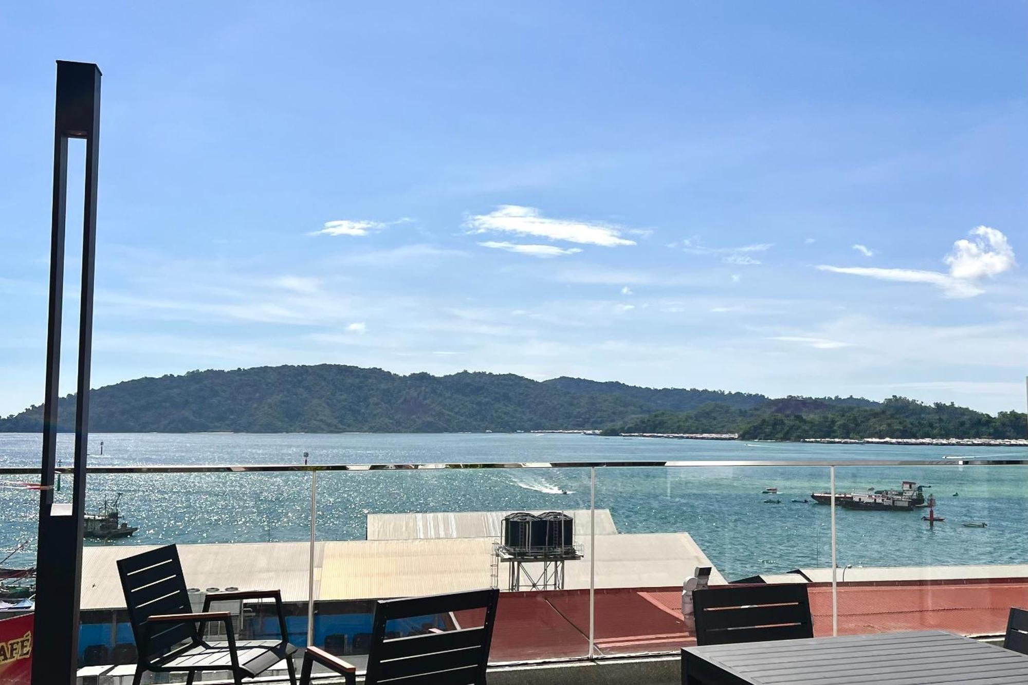 The Shore Executive Suites By Ys Luxury Kota Kinabalu Esterno foto
