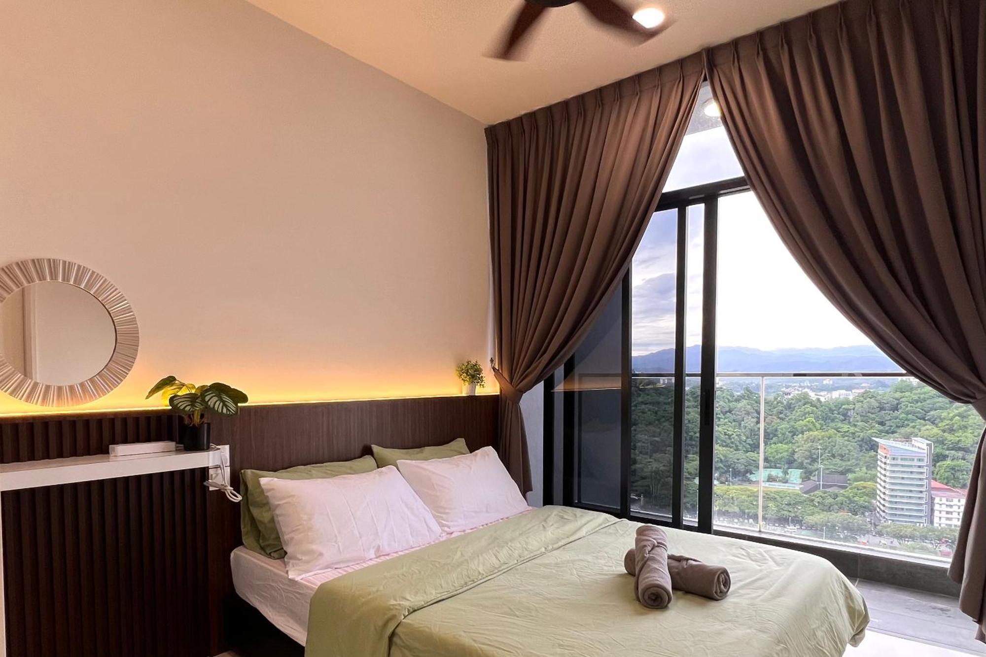 The Shore Executive Suites By Ys Luxury Kota Kinabalu Esterno foto