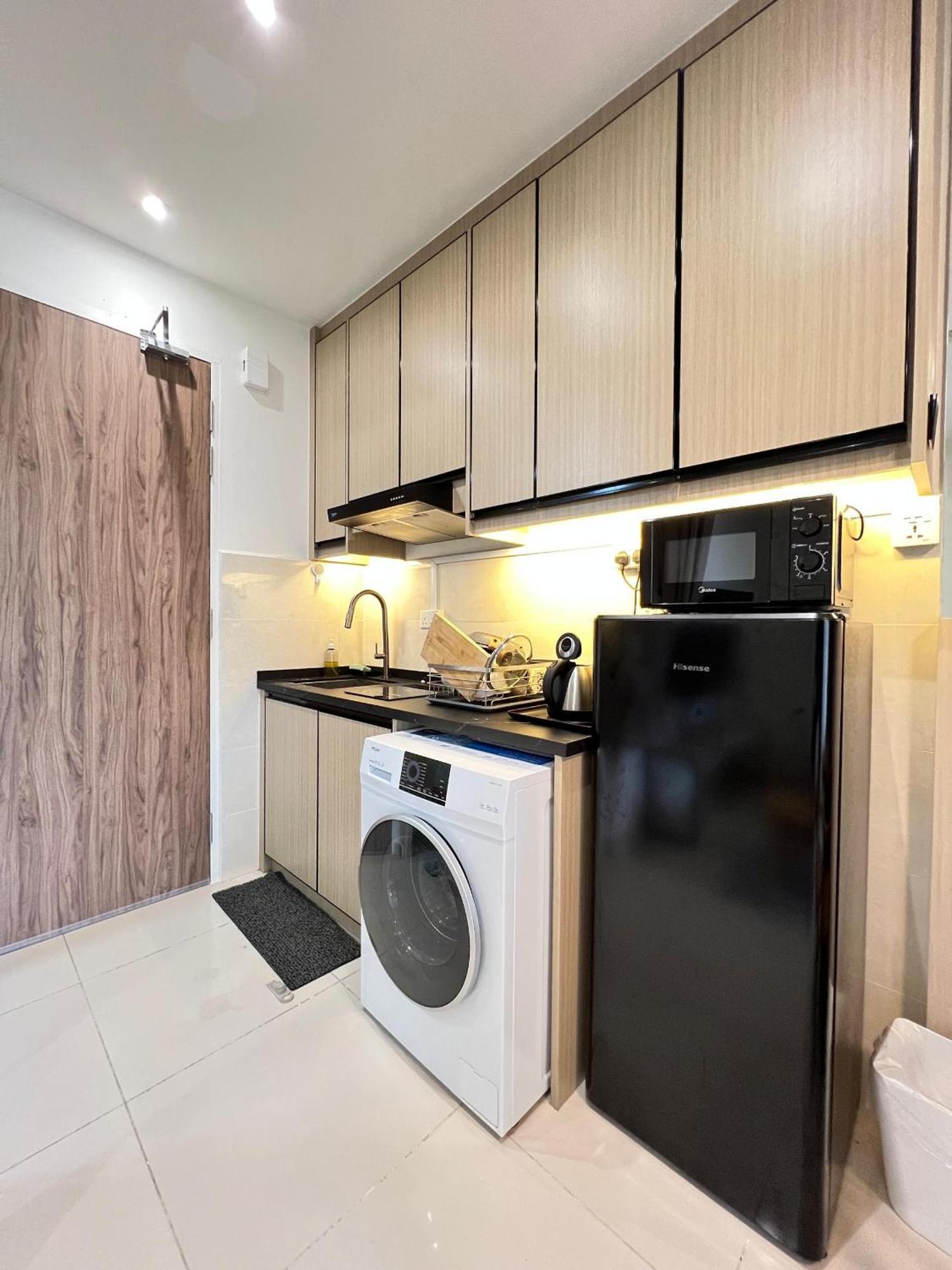 The Shore Executive Suites By Ys Luxury Kota Kinabalu Esterno foto